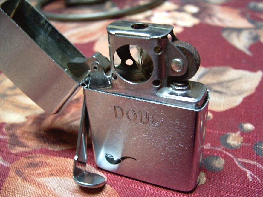 Zippo Pipe Lighter with Tamper